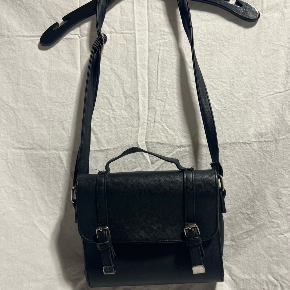 Black brandy Melville purse